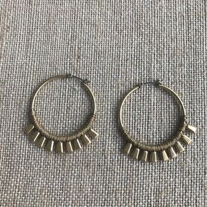 Stella & Dot Bungalow Hoops